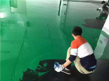 镜铁区下面给你一份环氧地坪漆施工的完整流程